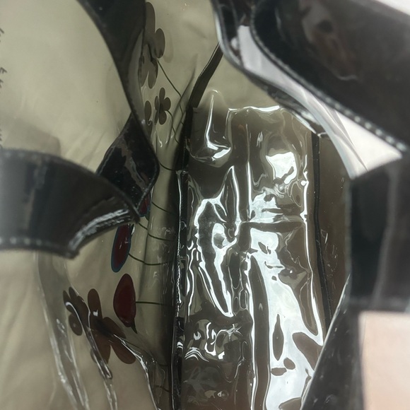 Marc Jacobs Fragrances Black Glossy PVC Multicolored Floral Tote Flower Garden - Picture 2 of 9